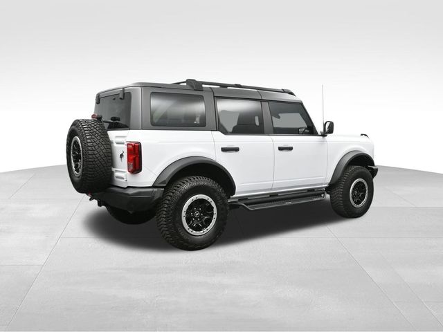 2022 Ford Bronco Black Diamond 2