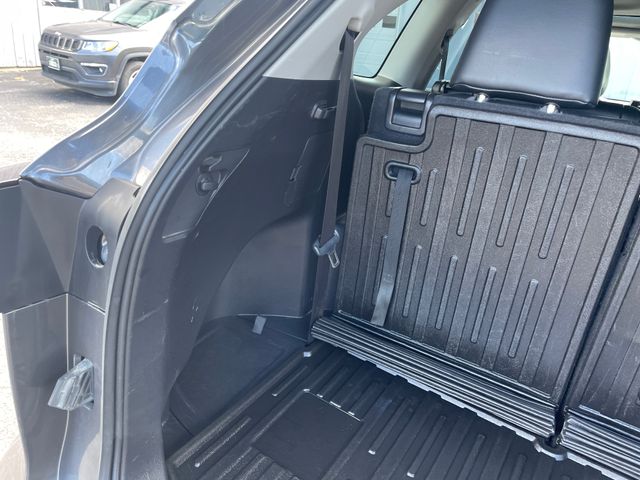 Used 2022 Toyota Highlander Hybrid SUV