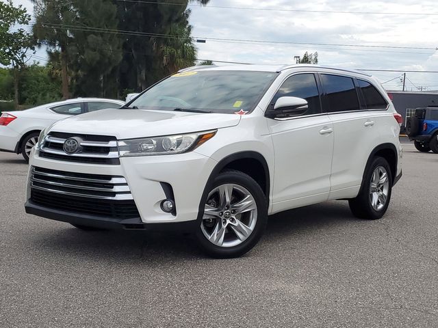 2017 Toyota Highlander Limited 1