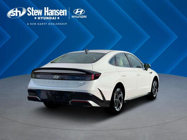 New 2026 White Hyundai SEL Sport image 7