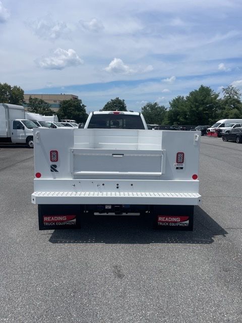2025 Ford F-550 Super Duty 