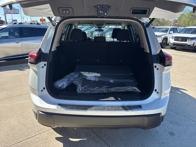2026 Nissan Rogue SV White at Supreme Chevrolet of Gonzales