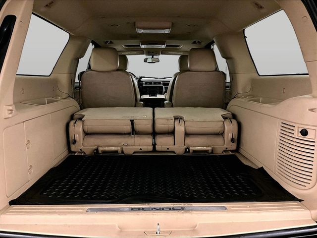 2011 GMC Yukon XL Denali Black at Luther Ford