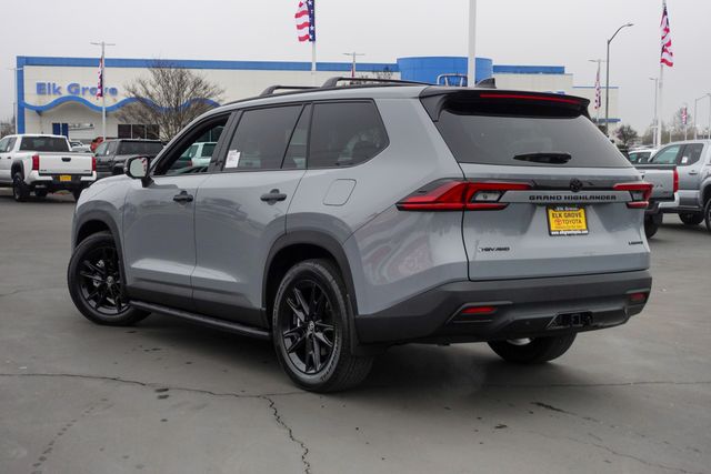 new 2026 Toyota Grand Highlander Hybrid car