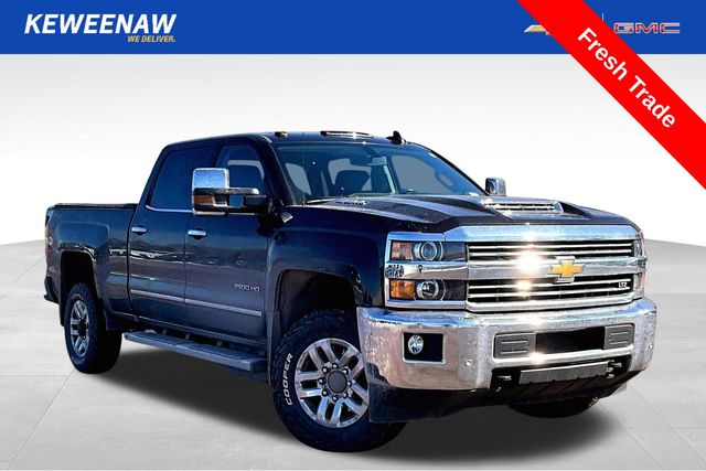 Havana Brown Metallic 2019 Chevrolet Silverado 2500HD LTZ Crew Cab 4WD Pickup Truck Four-Wheel Drive 6-Speed Automatic