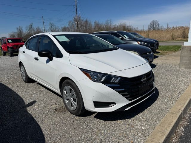 2023 Nissan Versa S FWD