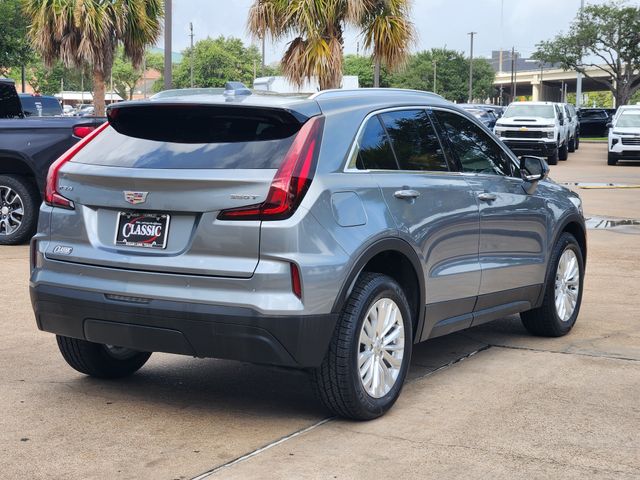 2024 Cadillac XT4 Luxury Silver at Tom Peacock Cadillac
