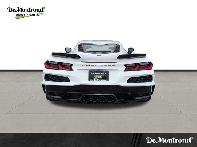 New 2026 White Chevrolet Z06 image 5
