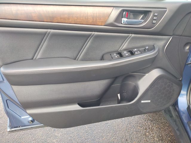 2019 Subaru Outback 2.5i photo