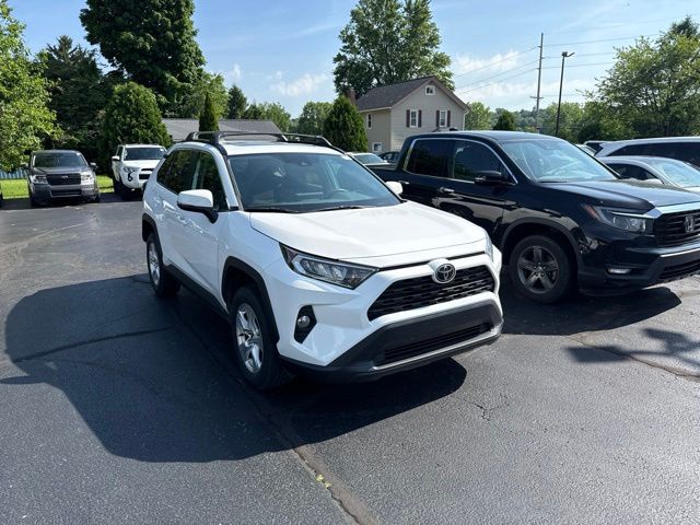 Super White 2021 Toyota RAV4 XLE AWD SUV / Crossover All-Wheel Drive 8-Speed Automatic