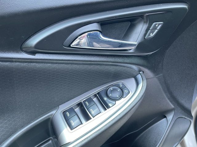 Used 2022 Chevrolet Malibu For Sale in New Hudson, MI