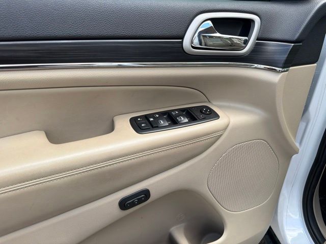 2020 Jeep Grand Cherokee Limited White at Auto Express Mitsubishi