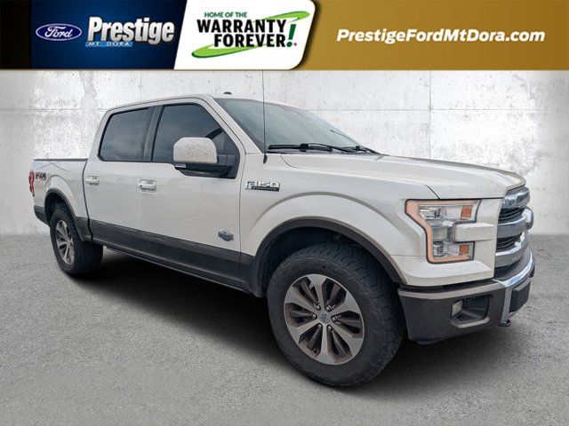 White Platinum Metallic Tri-Coat 2017 Ford F-150 King Ranch SuperCrew 4WD Pickup Truck Four-Wheel Drive 6-Speed Automatic