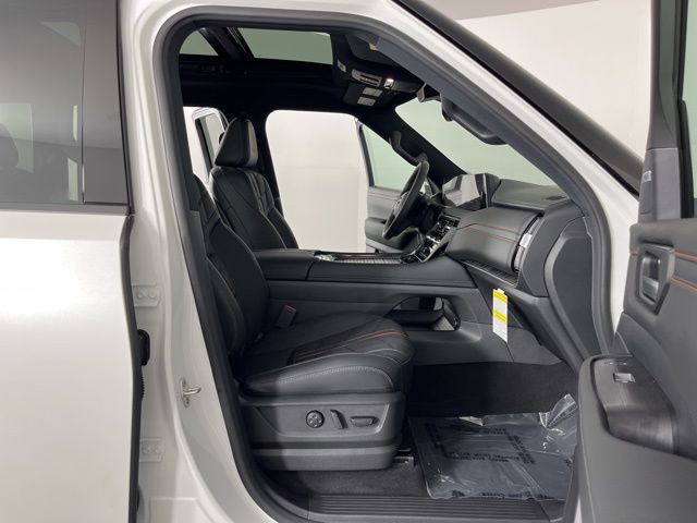 2025 Aspen White Tricoat Nissan Armada PRO-4X 4X4 SUV
