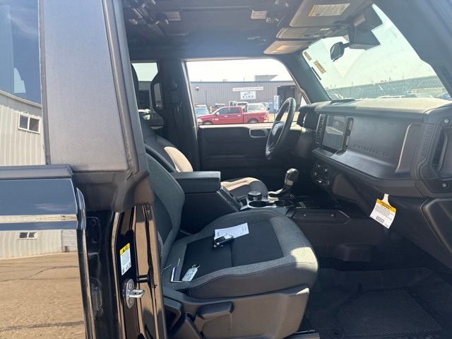 2025 Shadow Black Ford Bronco Big Bend 4X4 SUV