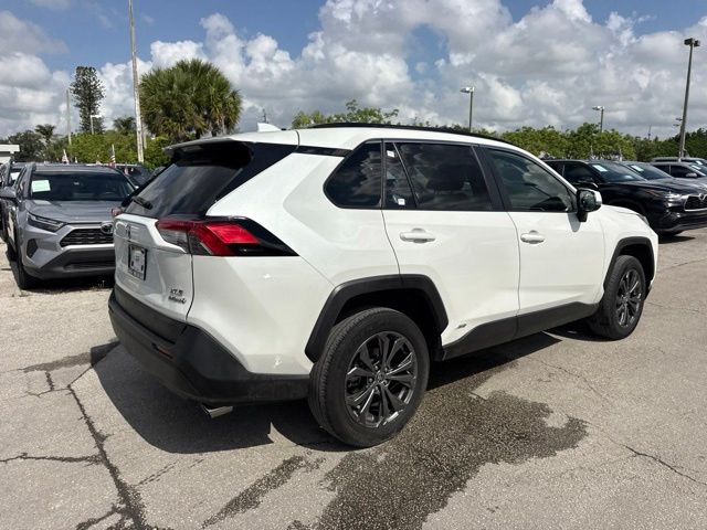 2024 Toyota RAV4 XLE Premium - Photo 12
