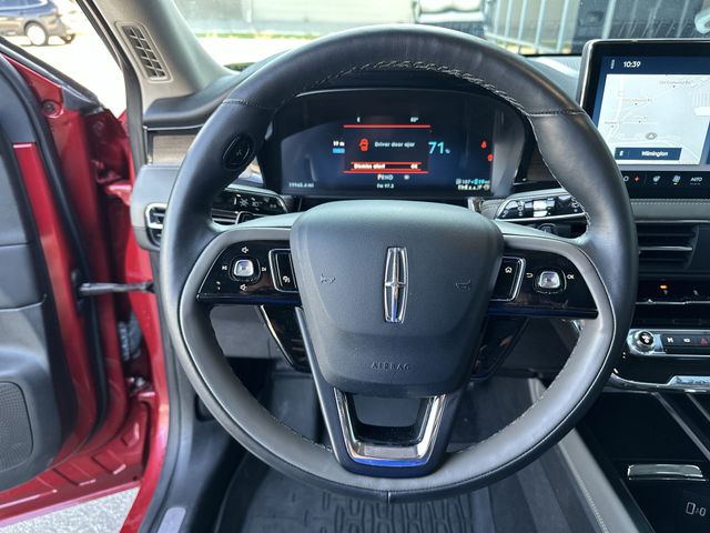 Used 2025 Red Lincoln Grand Touring image 14