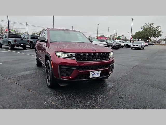 2026 Jeep Grand Cherokee Altitude 4x4