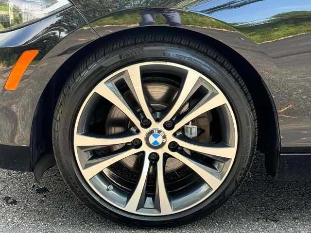 2016 BMW 2 Series 228i xDrive 32