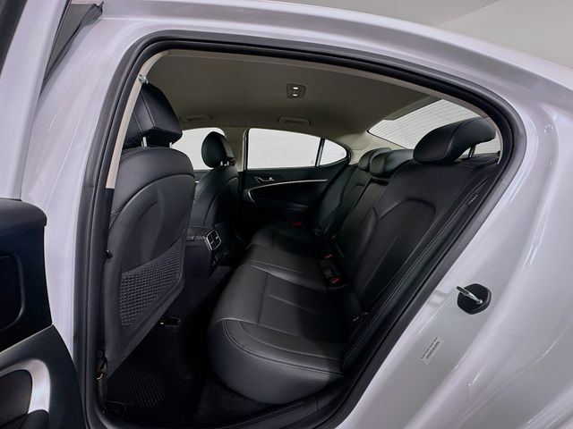 Thumbnail: 2025 Genesis G70 - 25