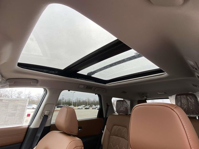 New 2026 Gray Nissan Platinum image 18