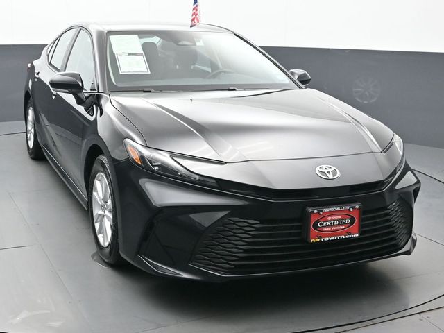 2025 Toyota Camry LE 10