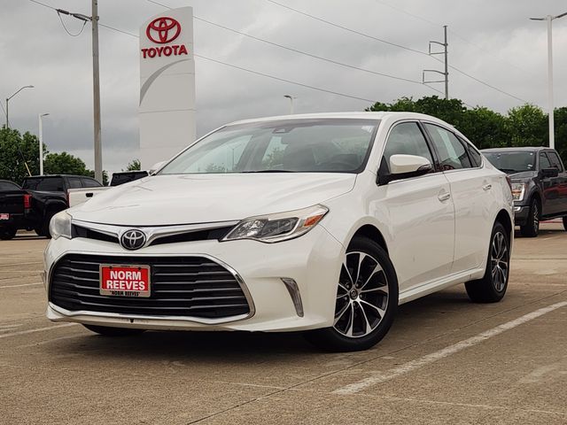 White (Blizzard Pearl) 2018 Toyota Avalon XLE Sedan Front-Wheel Drive 6-Speed Automatic