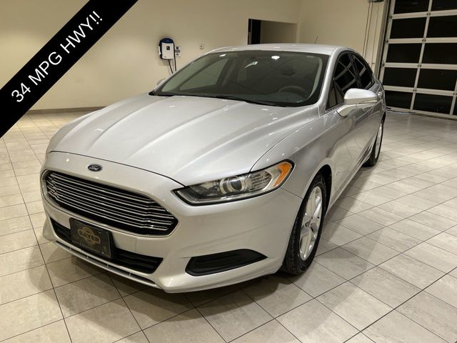 Ingot Silver 2016 Ford Fusion Sedan Front-Wheel Drive 6-Speed Automatic