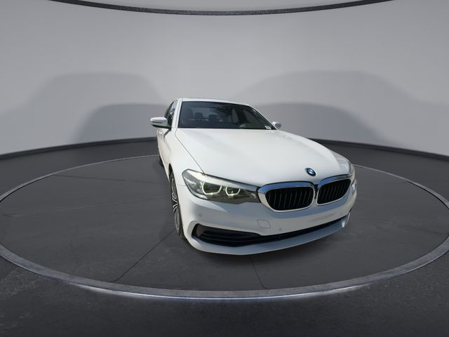 2020 BMW 530i - $21,077