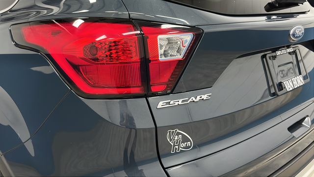 Used 2019 Sea Green Ford SEL image 34