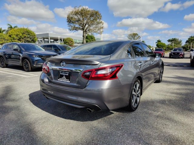 2017 Nissan Altima 2.5 SR 8