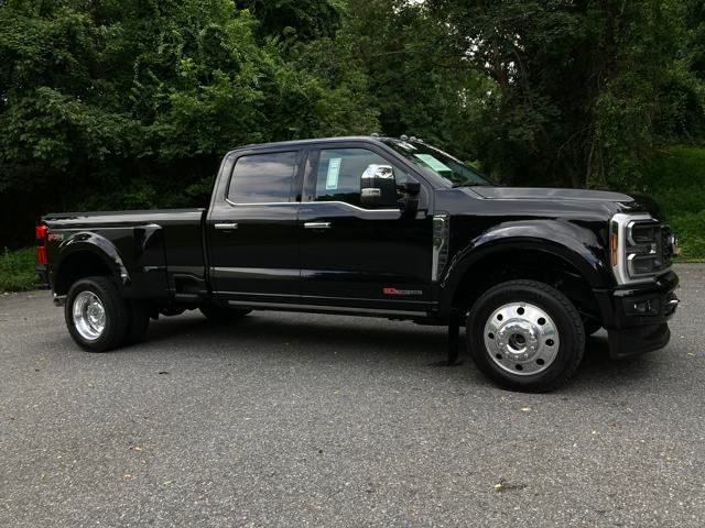 2024 Ford F-450 Super Duty Limited
