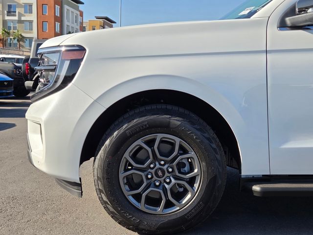 2026 Ford Expedition MAX Active - Photo 5