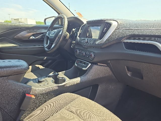 2024 GMC Terrain SLE:C02616