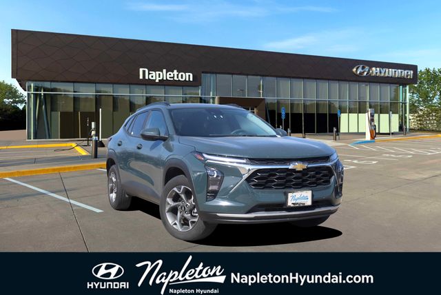 2025 Chevrolet Trax LT FWD