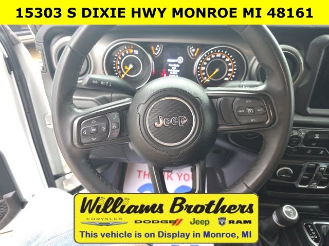 2023 Jeep Gladiator Sport - Bright White Clearcoat exterior view 16