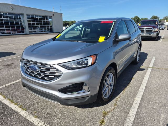 Silver Metallic 2022 Ford Edge SUV / Crossover All-Wheel Drive 8-Speed Automatic