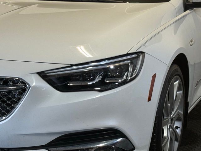 2020 Buick Regal Avenir photo