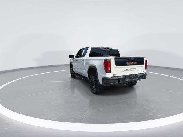 Used 2024 White GMC AT4X image 8