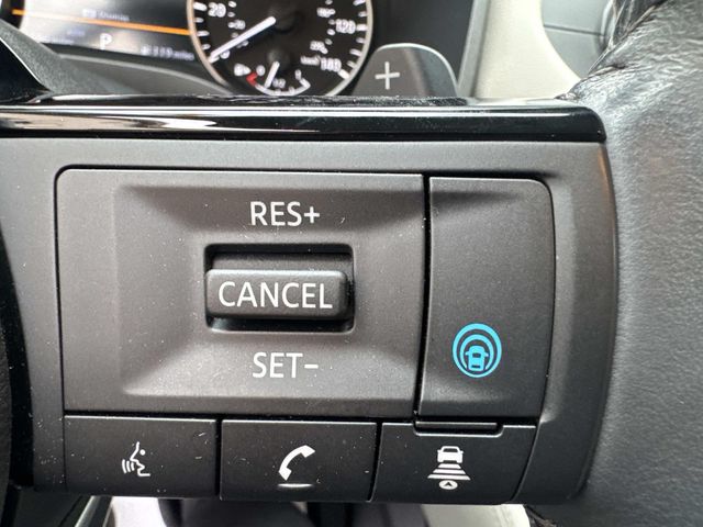2023 Nissan Rogue - Image 17