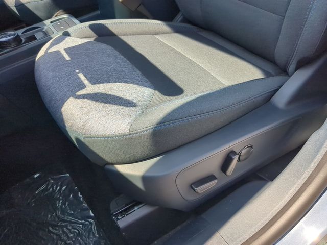 New 2026 Azure Gray Metallic Tri-Coat Ford XLT image 23