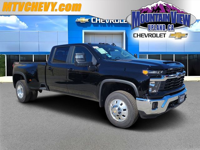 2026 Chevrolet Silverado 3500HD LT Crew Cab 4WD
