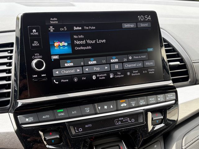 new 2026 Honda Odyssey car, priced at $43,833