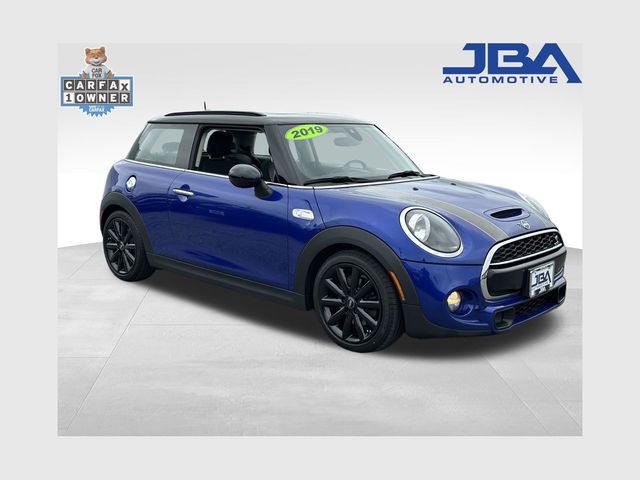 Blue Metallic 2019 MINI Cooper Hatchback Front-Wheel Drive 6-Speed Automatic