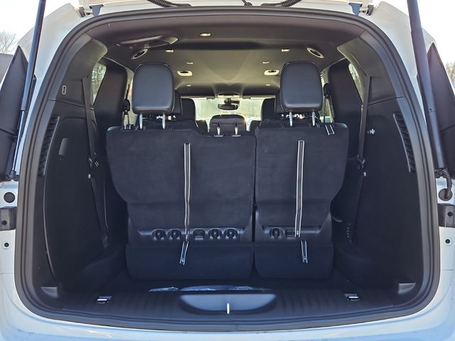 New 2026 White Chrysler Select image 26