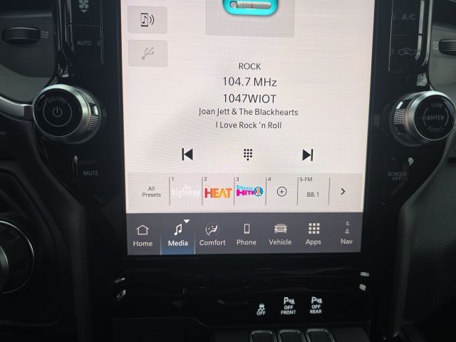 2026 Ram 1500 Big Horn/Lone Star - Bright White Clearcoat exterior view 20