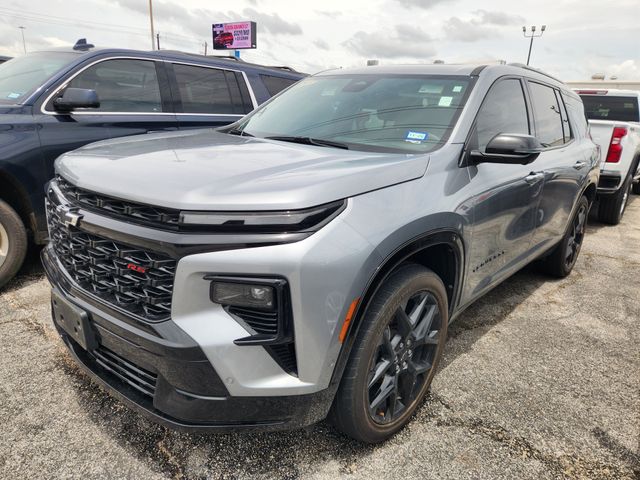 2024 Chevrolet Traverse RS Gray at Community Kia