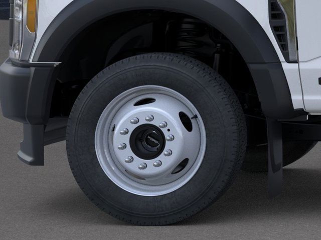 2026 Ford F-550 Super Duty Chassis Cab XL - Photo 19