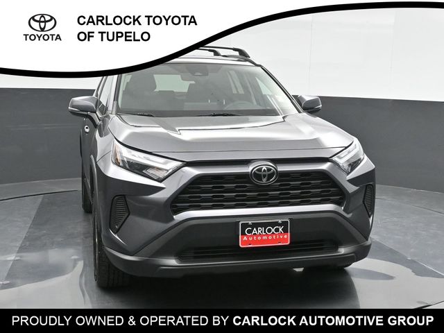 2022 Toyota RAV4 XLE 5