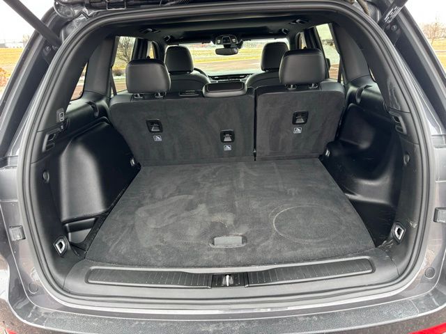 2022 Jeep Grand Cherokee Laredo